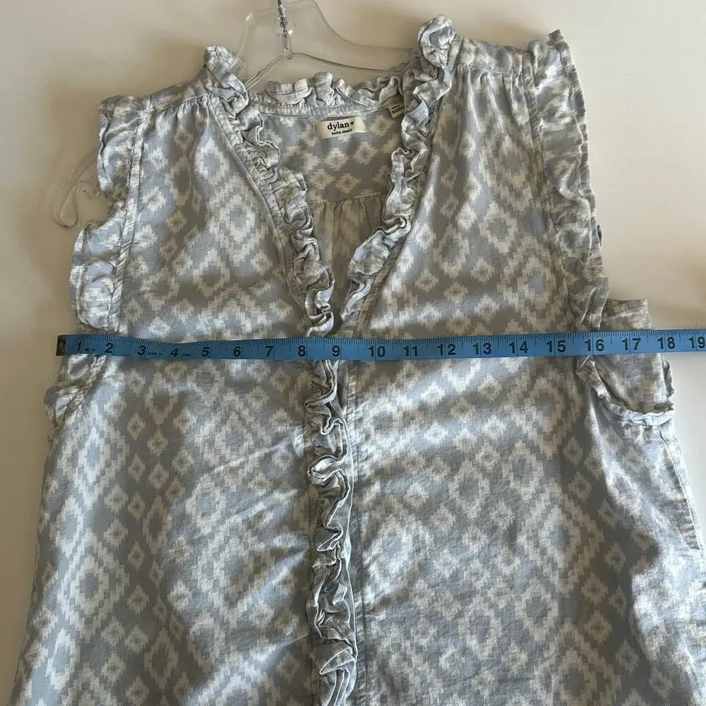 Dylan Fiesta Ruffle Top Womens XS Light Blue Western Southwest Print Button